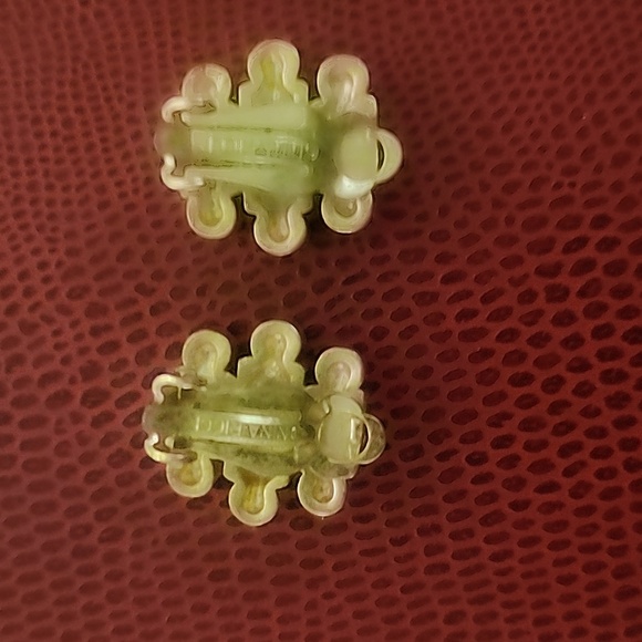 Nina Ricci signed clip-on Rhinestone earrings. Vintage - Picture 6 of 6